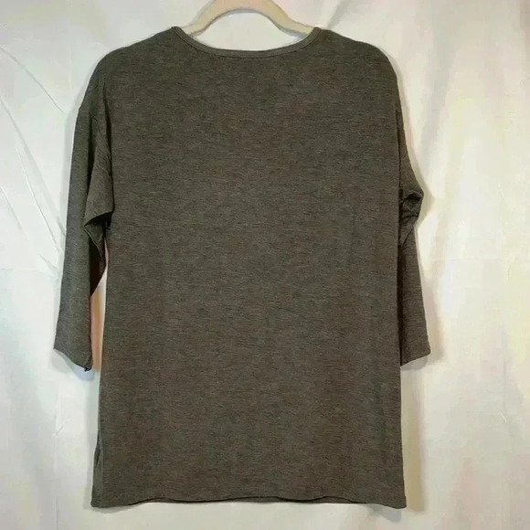 H by HALSTON VNECK 3/4 LENGTH SLEEVE TOP SHIRT MODAL BLEND SIZE XS TAUPE/BROWN - Picture 4 of 6